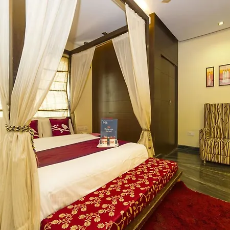 Oyo Rooms Rt Nagar Hmt Playground